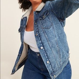 Old Navy Sherpa Lined Boyfriend Denim Jacket